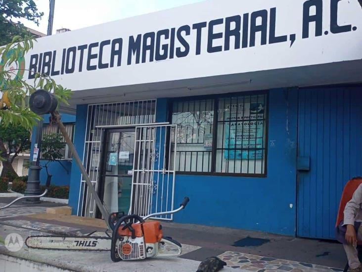 #Veracruz Vandalizan Biblioteca Magisterial del #ParqueZamora