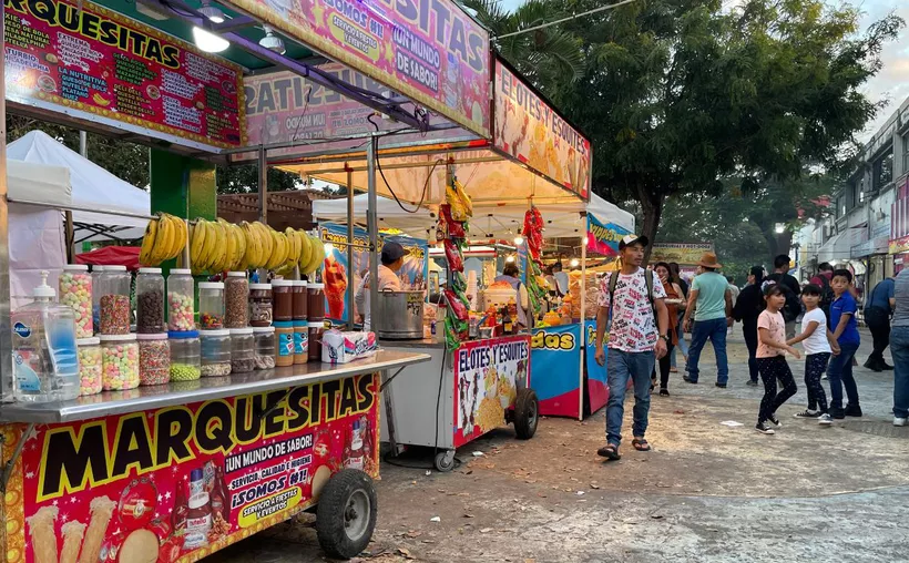 #QuintanaRoo Detectan a casi 600 negocios sin licencia de funcionamiento en #Cancún