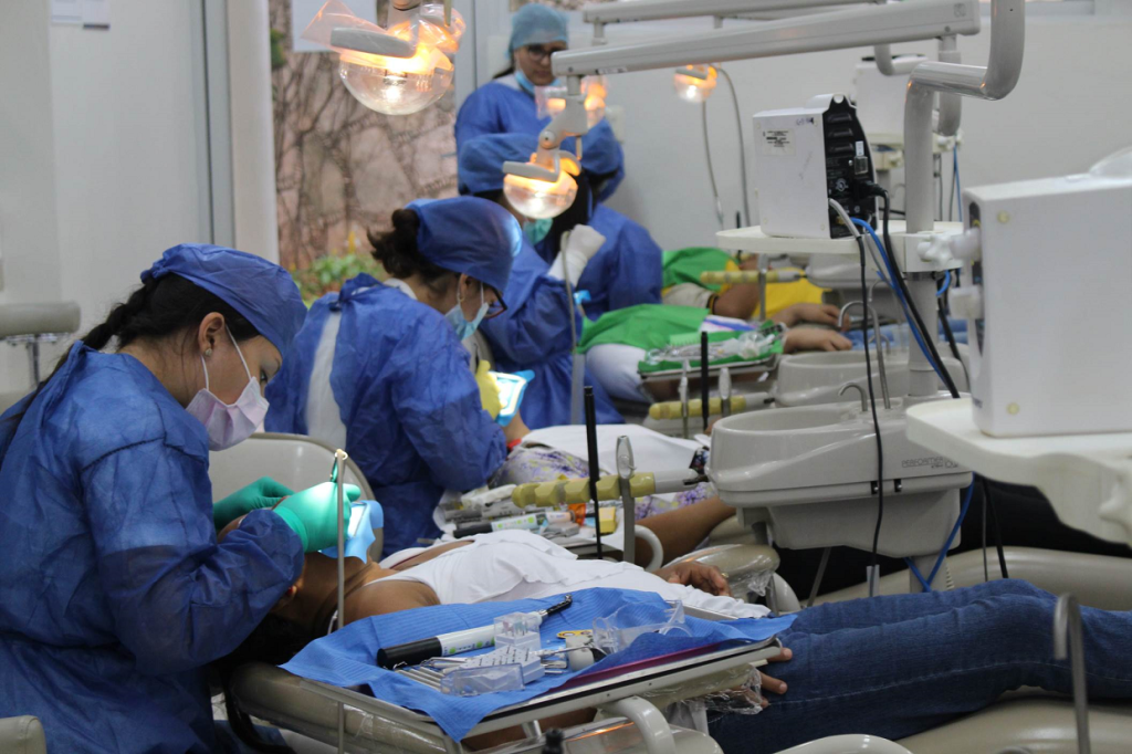 #Yucatán Facultad de Odontología ofrece atención dental para menores con Síndrome de Down