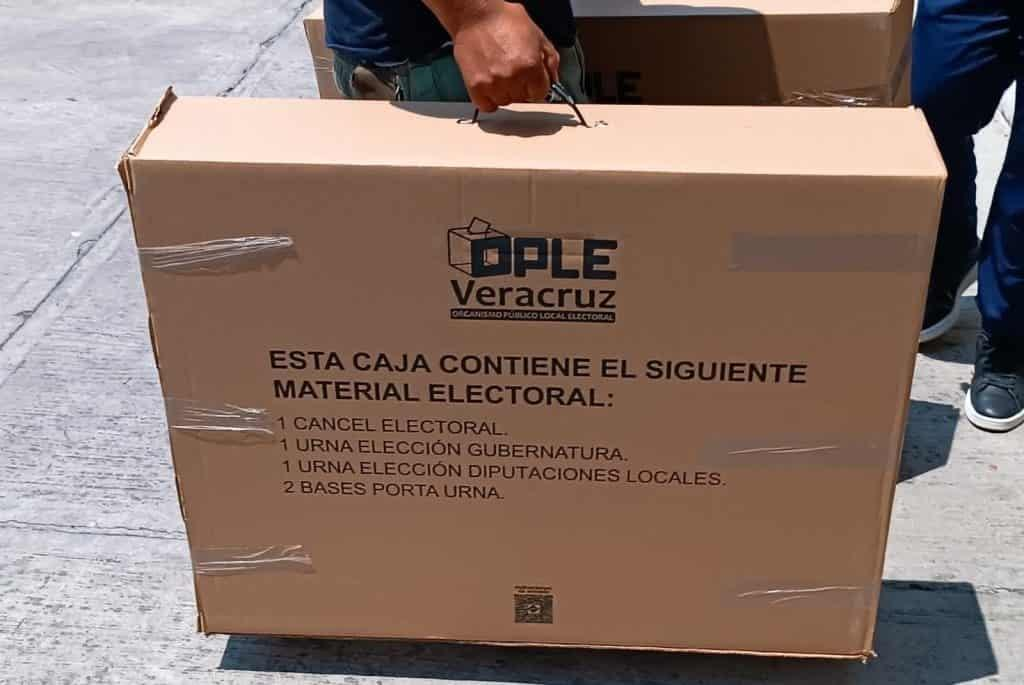 #Veracruz Llega el material electoral para las elecciones del 2 de junio